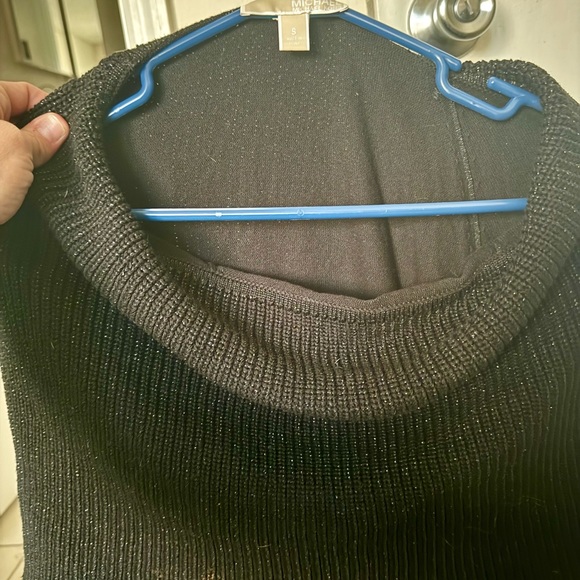 Michael Kors winter sweater - Picture 5 of 7